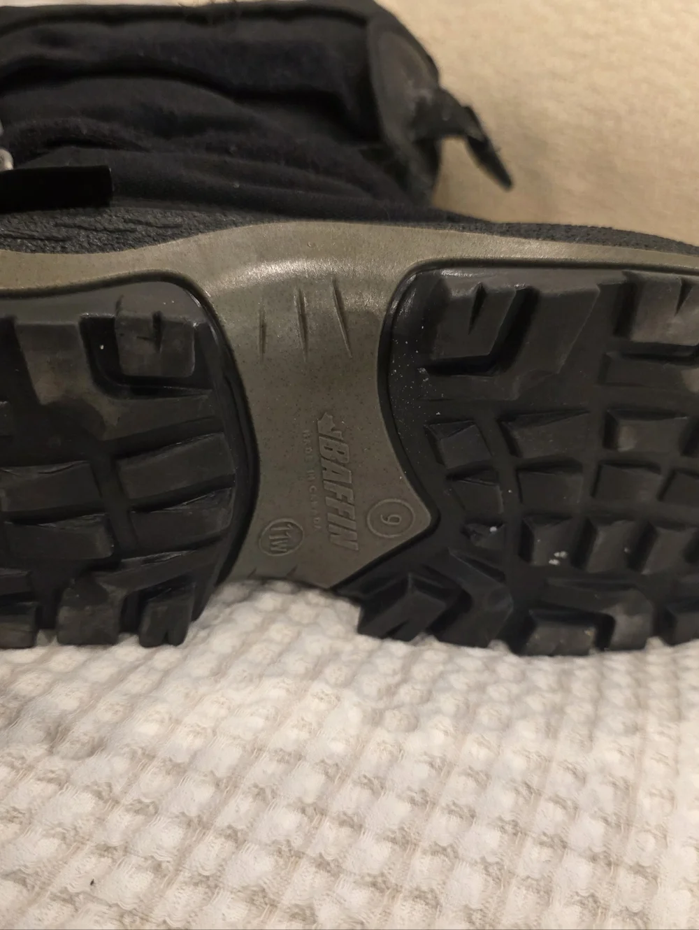 Baffin Mens Black Snow Boots